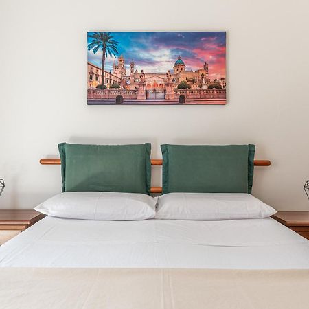 I Mori-Holiday Apartment Palermo Kültér fotó