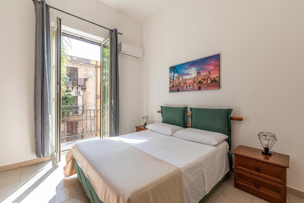 I Mori-Holiday Apartment Palermo Kültér fotó