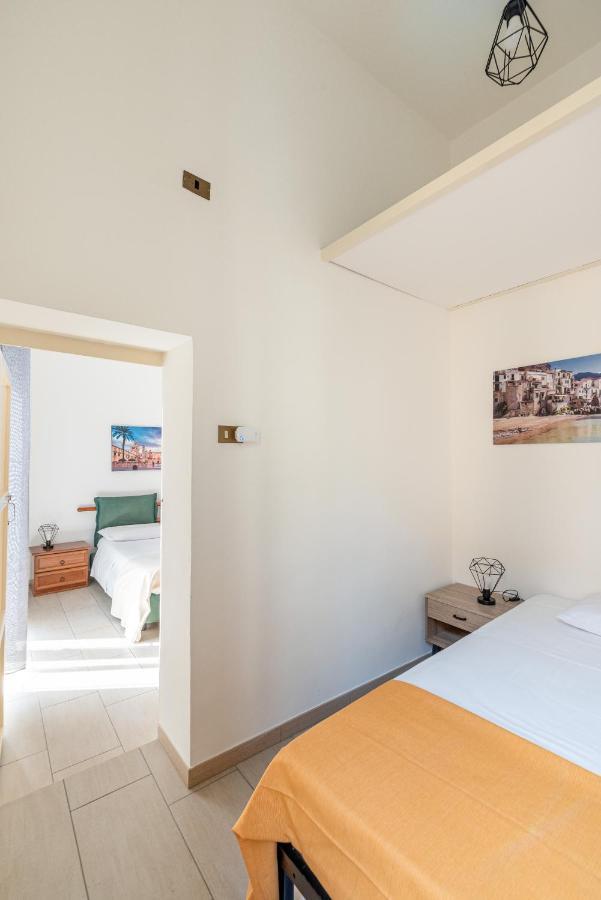 I Mori-Holiday Apartment Palermo Kültér fotó