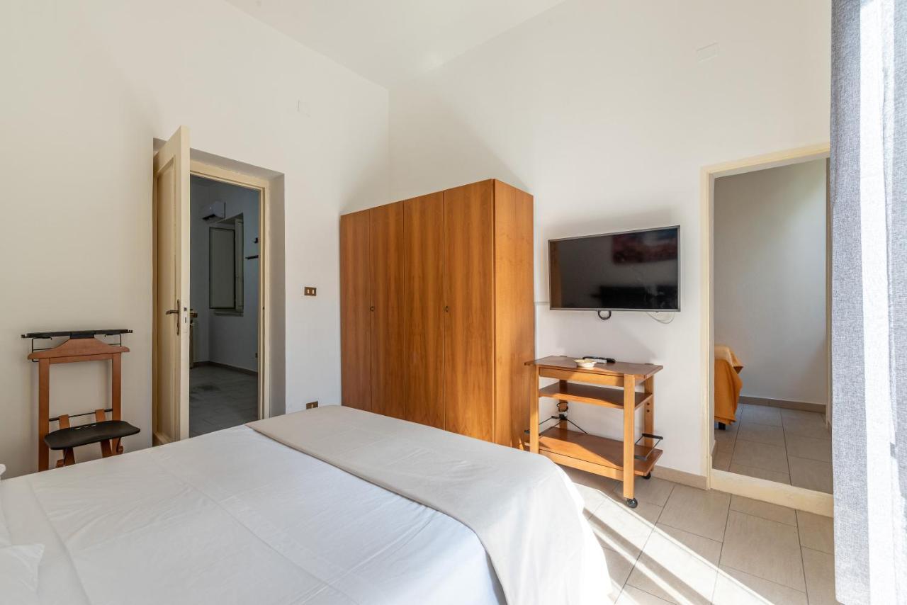 I Mori-Holiday Apartment Palermo Kültér fotó