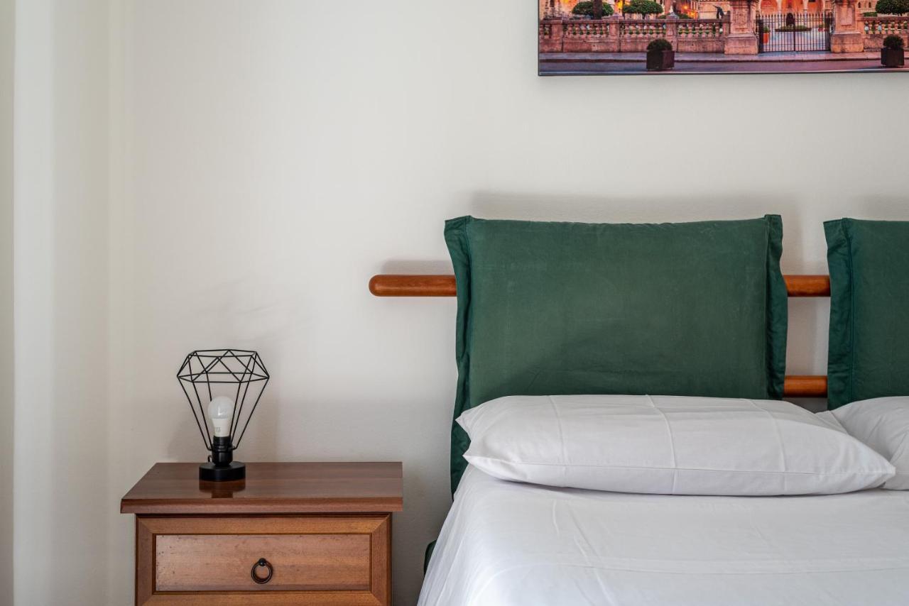 I Mori-Holiday Apartment Palermo Kültér fotó