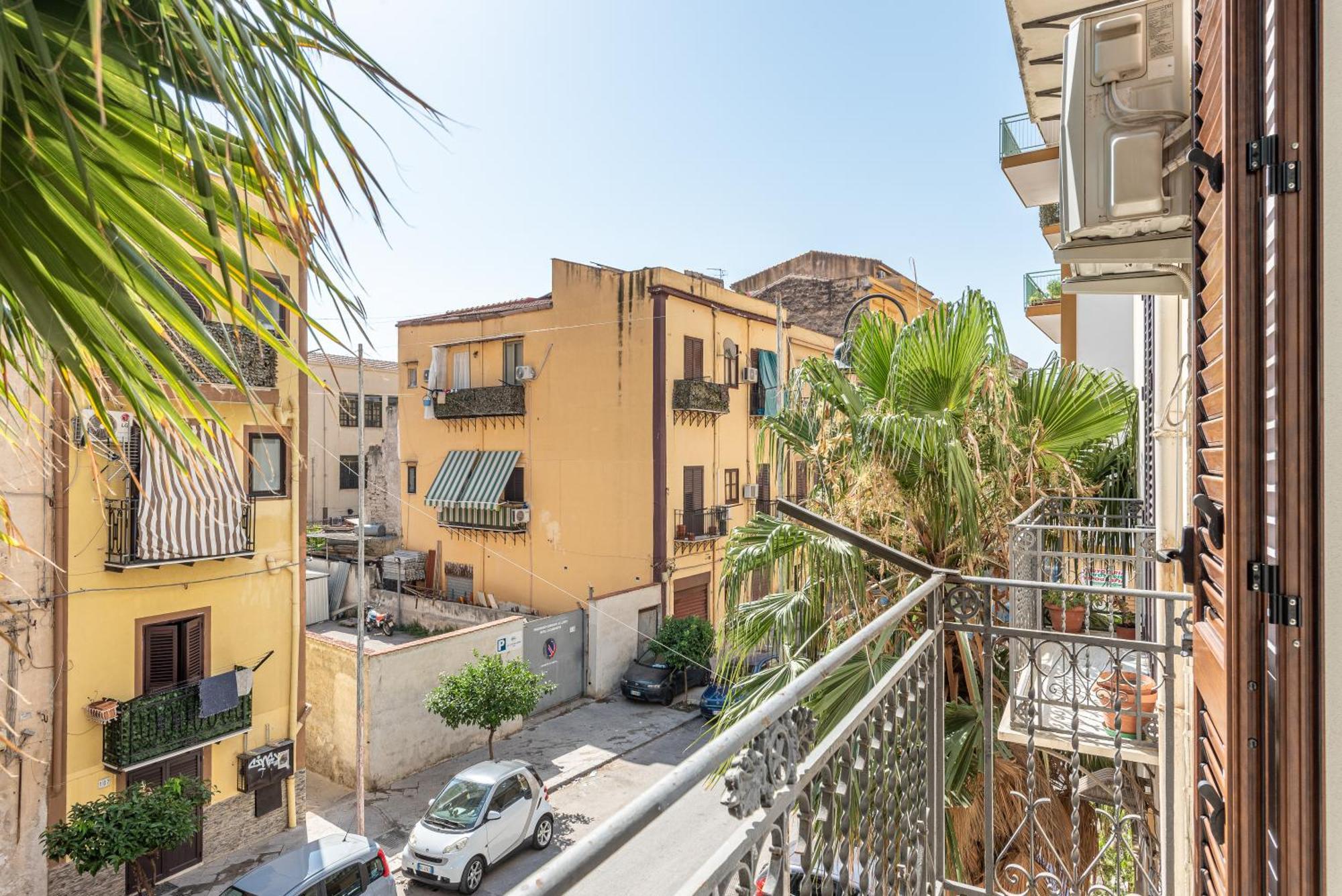 I Mori-Holiday Apartment Palermo Kültér fotó
